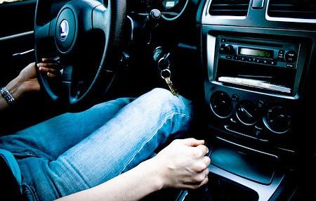 stick shift cars era starts end