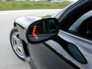 turn-signal-mirror car safety features